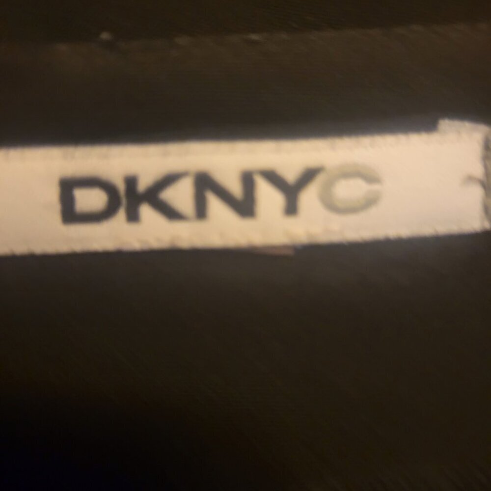 DKNY Black Knee-Length Knee Length Classic Skirt - Size 10 - Picture 5 of 7